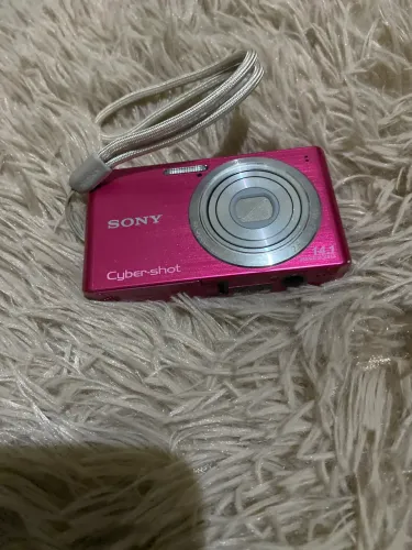 Câmera Sony CyberShot DSC-W610