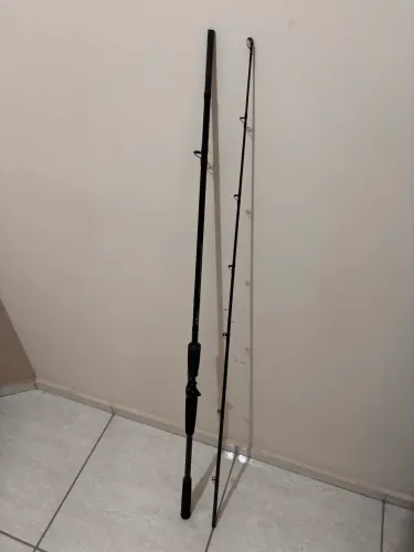 Vara para Carretilha 8'0" (2,40m) 30-60lb Extra Rápida (2 Partes)