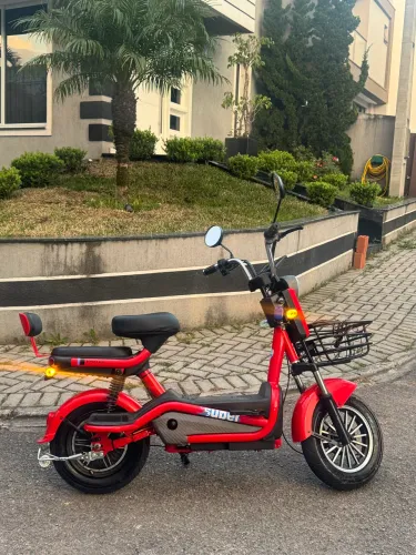 SCOOTER ELÉTRICA NÃO PRECISA DE CNH