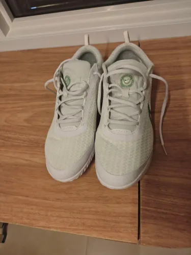 Tênis Nike Zoom Court Pro tamanho 42 novinho