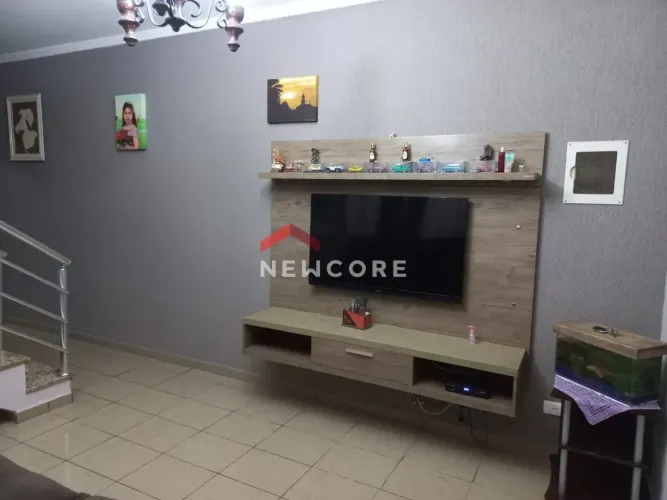 Casa de condomínio em Rua Décio Rubens Vicente - Jardim Rubi - Mogi das Cruzes/SP