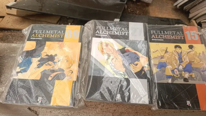 Fullmetal alchemist manga avulsos vol 9,10,15 e 27