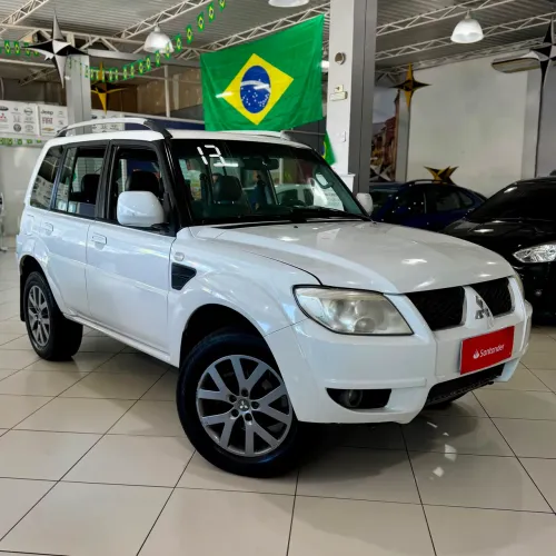Mitsubishi Pajero TR4 2.0 Flex 16V 4X2 Aut. 2013