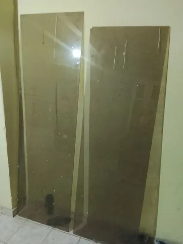 Vidro temperado preto 30.00 os dois 
