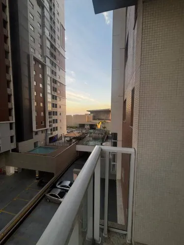 Apartamento com 2 dormitórios para alugar, 58 m² por R$ 3.030/mês - Jockey de Itaparica -