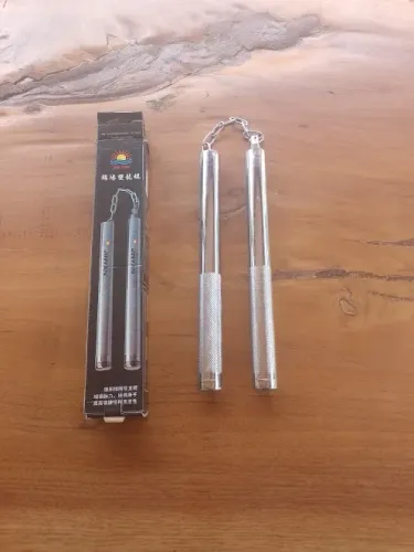 Nunchaku Bastao 2 Em 1 em metal