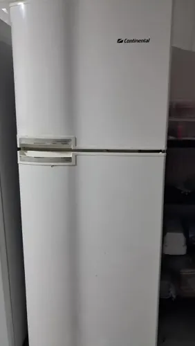 Venda de geladeira usada