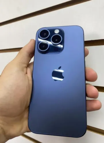 IPHONE 15 PRO AZUL 128 GB 6 MESES DE GARANTIA
