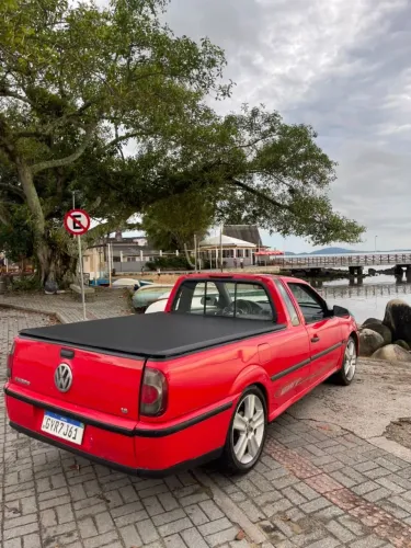 Volkswagen Saveiro FUN 1.8 99cv/ City E S.surf 1.6 2001