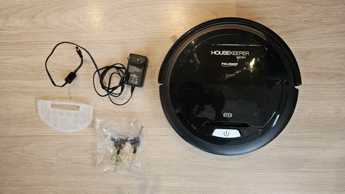 Aspirador Robô Housekeeper Mini Polishop + acessórios | Funcionando