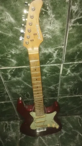 Guitarra elétrica usada Stringberg sts100