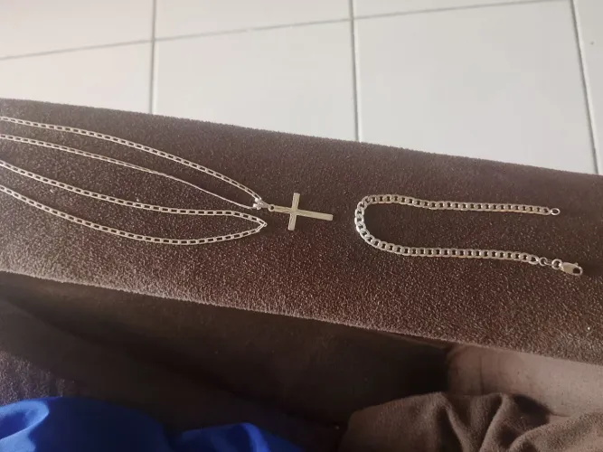 Corrente e pulseira e pingente tudo pow 150 prata 925