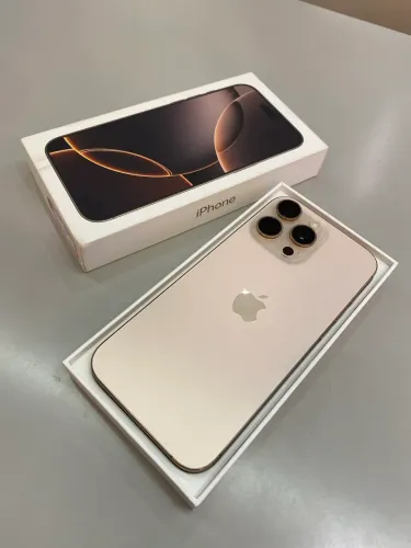 iPhone 16 Pro Max