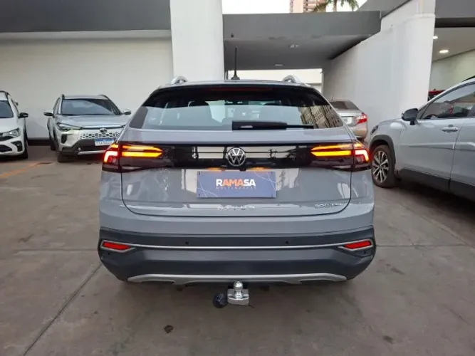 Volkswagen Nivus Highline 1.0 200 TSI Flex AUT 2021