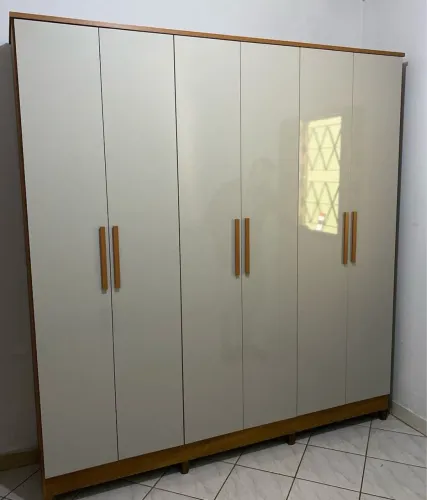 GUARDA ROUPA CASAL NINA CASAL / DIMENSÕES 2,20x2,12