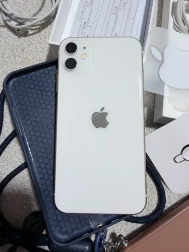 iPhone 11 128GB