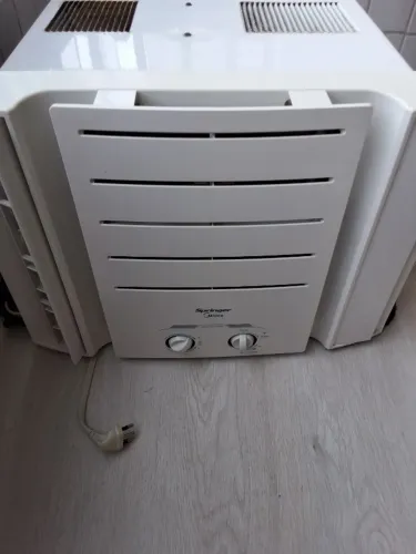 Ar condicionado Janela 10000 Btus 