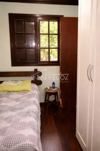 Casa em Condomínio : Duplex / Residencial / Gávea