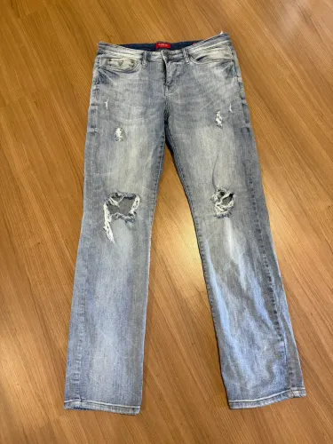 CALÇA JEANS GUESS ORIGINAL - SLIM STRAIGHT - TAMANHO 32 USA - 42 BRA