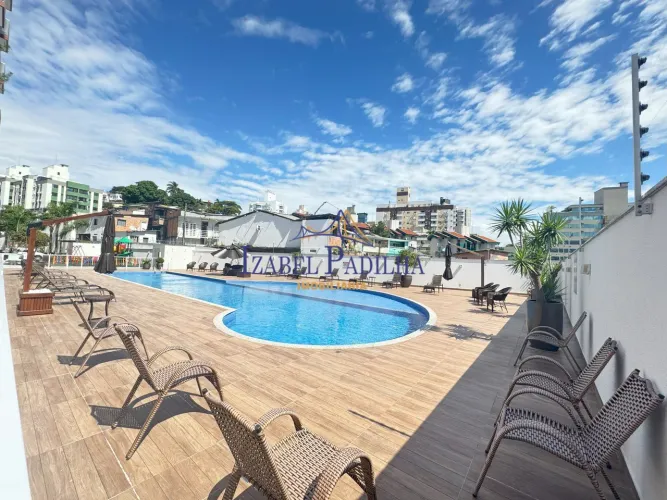 Campos Eliseos - Apartamento Cobertura Linear em Agronômica, Florianópolis/SC