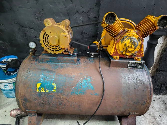 Compressor de ar 15 pés 250 litros monofásico 