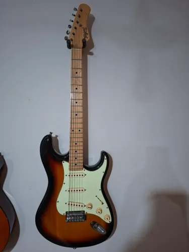 Guitarra Tagima T-635+bag+alça+suporte