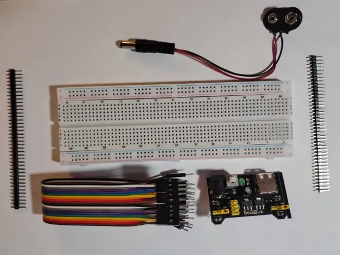 Kit com Protoboard 830 pino + jumpers + Fonte para Arduino