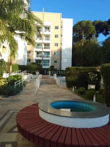 Apartamento Residencial / Santa Felicidade