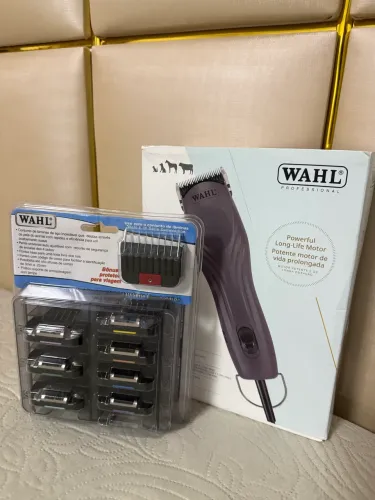 Kit pentes e máquina aparador de pelos WAHL para gatos cachorros e animais grandes