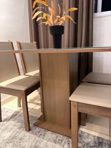 Mesa 4 cadeiras