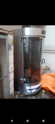 Máquina de assados Gastromaq 220wts