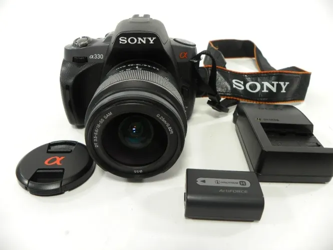 Câmera DSLR Sony Alpha A330 10.2MP + Tela Articulada (Excelente Estado)