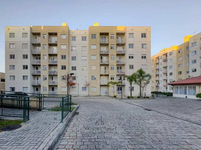 Imóvel mobiliado com sacada 65 metros quadrados, 3 quartos em Bacacheri - Curitiba - PR