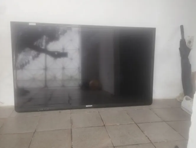 TV Semp Toshiba 48 polegadas