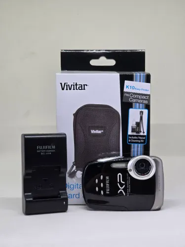 Câmera Digital Fujifilm FinePix XP10 12MP Waterproof HD Com Kit