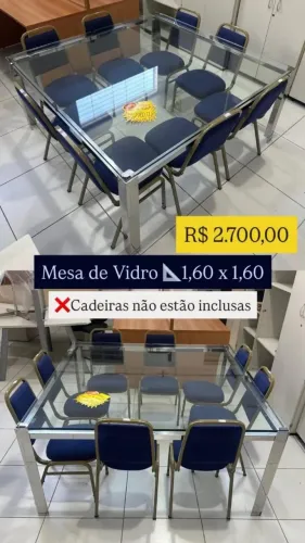 Mesa Quadrada de Vidro