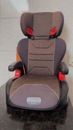 Cadeirinha infantil burigotto