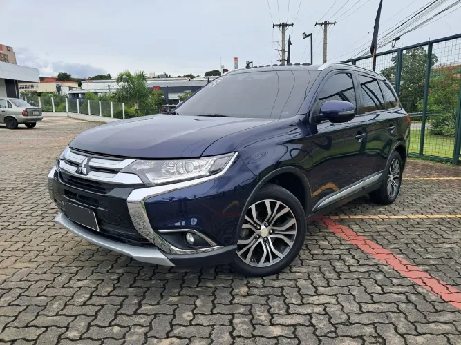 Mitsubishi Outlander Comfort 2.0 16V Aut. 2018