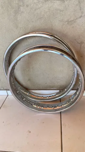 Calhas original xre190