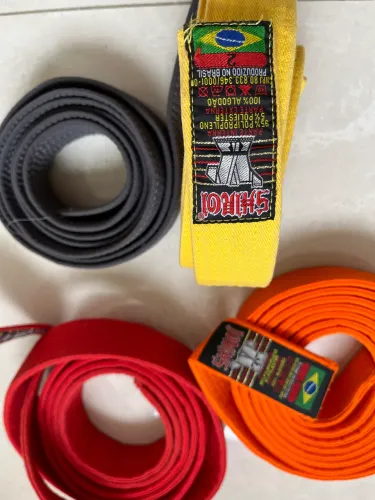04 faixas artes marciais karate judo etc