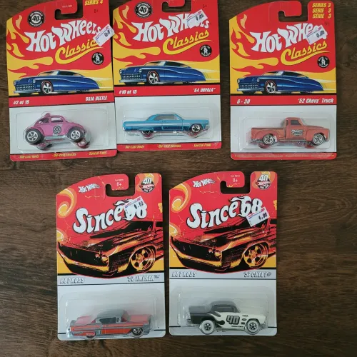 Hot Wheels Lacrados Raros Diversos Modelos (Leia a descrição)