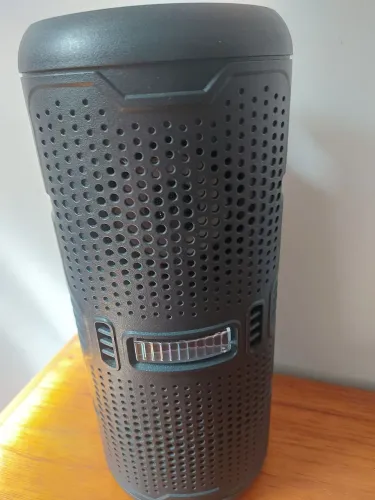 VENDO CAIXINHA DE MÚSICA 