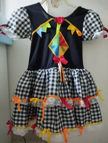 Vestido infantil caipira