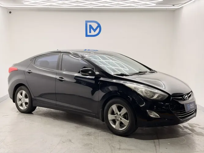 Hyundai Elantra GLS 2.0 16V Flex Aut. 2014