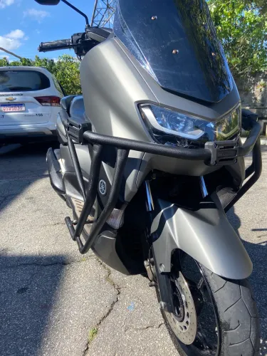 Nmax muito nova!