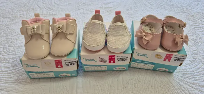 Sapatinhos de menina RN até 2 anos