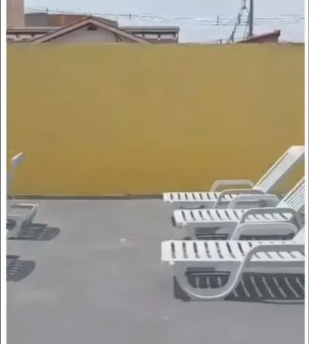 Vendo Espreguiçadeiras 06 Novas