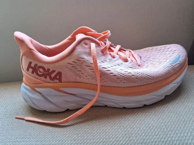 Tênis HOKA FEMININO 37 Clifton 8