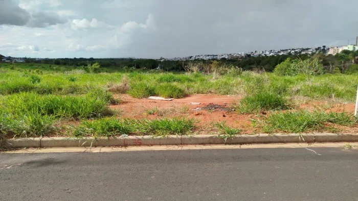 Terreno à venda no Verde Umuarama em Uberlândia/MG