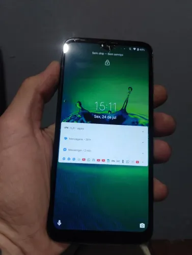 Celular Moto G8 Plus quebra galho
